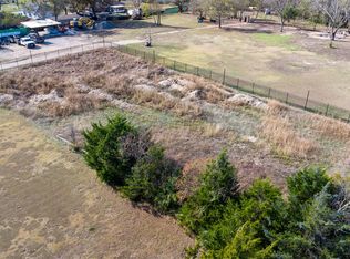 20 S Lancaster Hutchins Rd, Lancaster, TX 75146