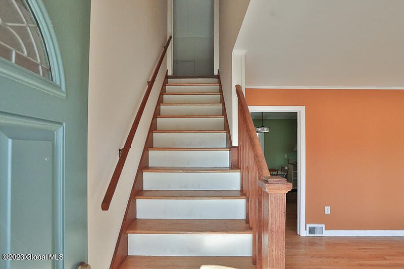 2nd image of 24 Caroline Street