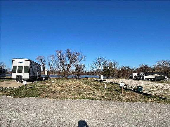 2nd image of LOT 4 Waterfront Rd