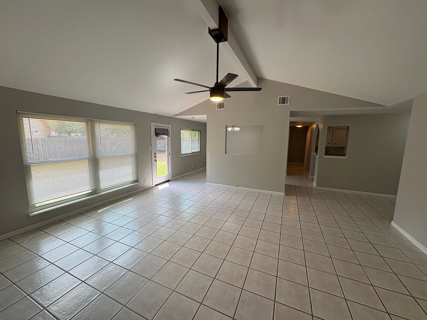 North Austin Home - Great Area and Ready NOW! — Photo 4