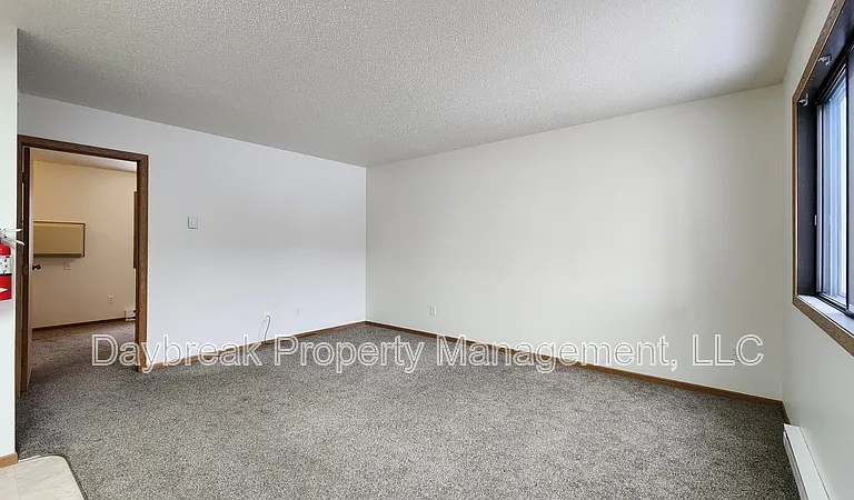 1315 34th Street Cir S #104 — Photo 2