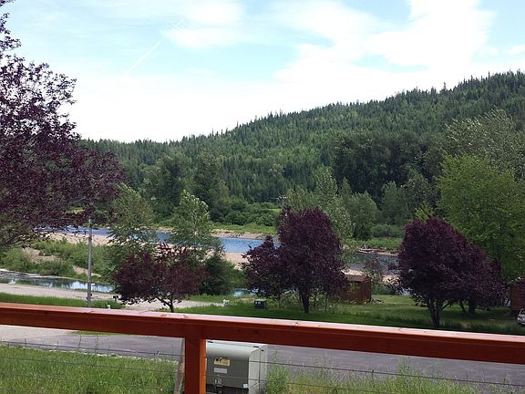 5th image of 45 River Otter Ln