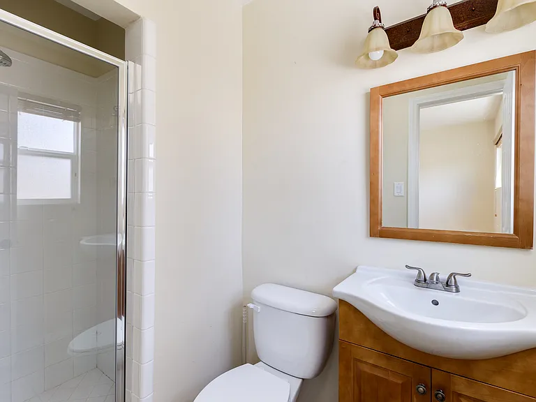 20301 Mobile St — Photo 11