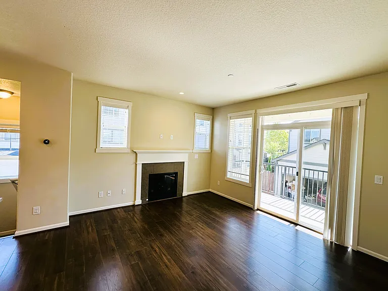 15082 NW Fig Ln — Photo 18