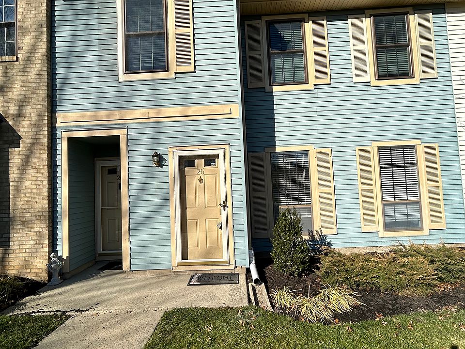 1st image of 25 Wyndham Pl