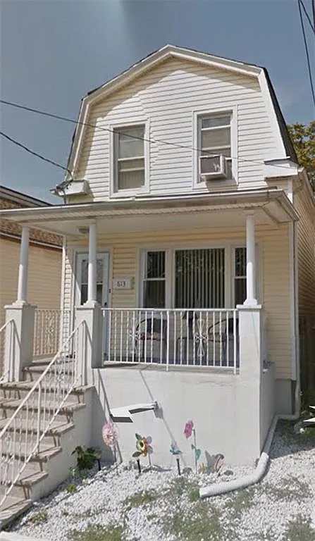 613 Donald Ave photo 1