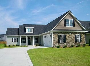 310 Cornhill Rd, Fayetteville, NC 28312