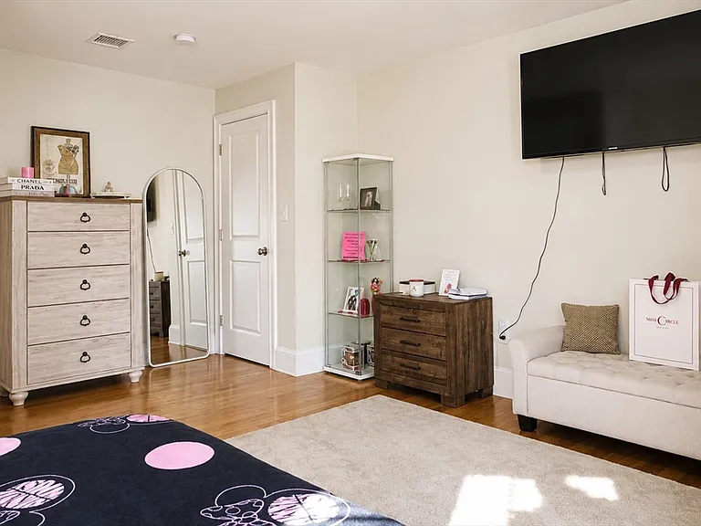 274 Bowdoin St #3 — Photo 8