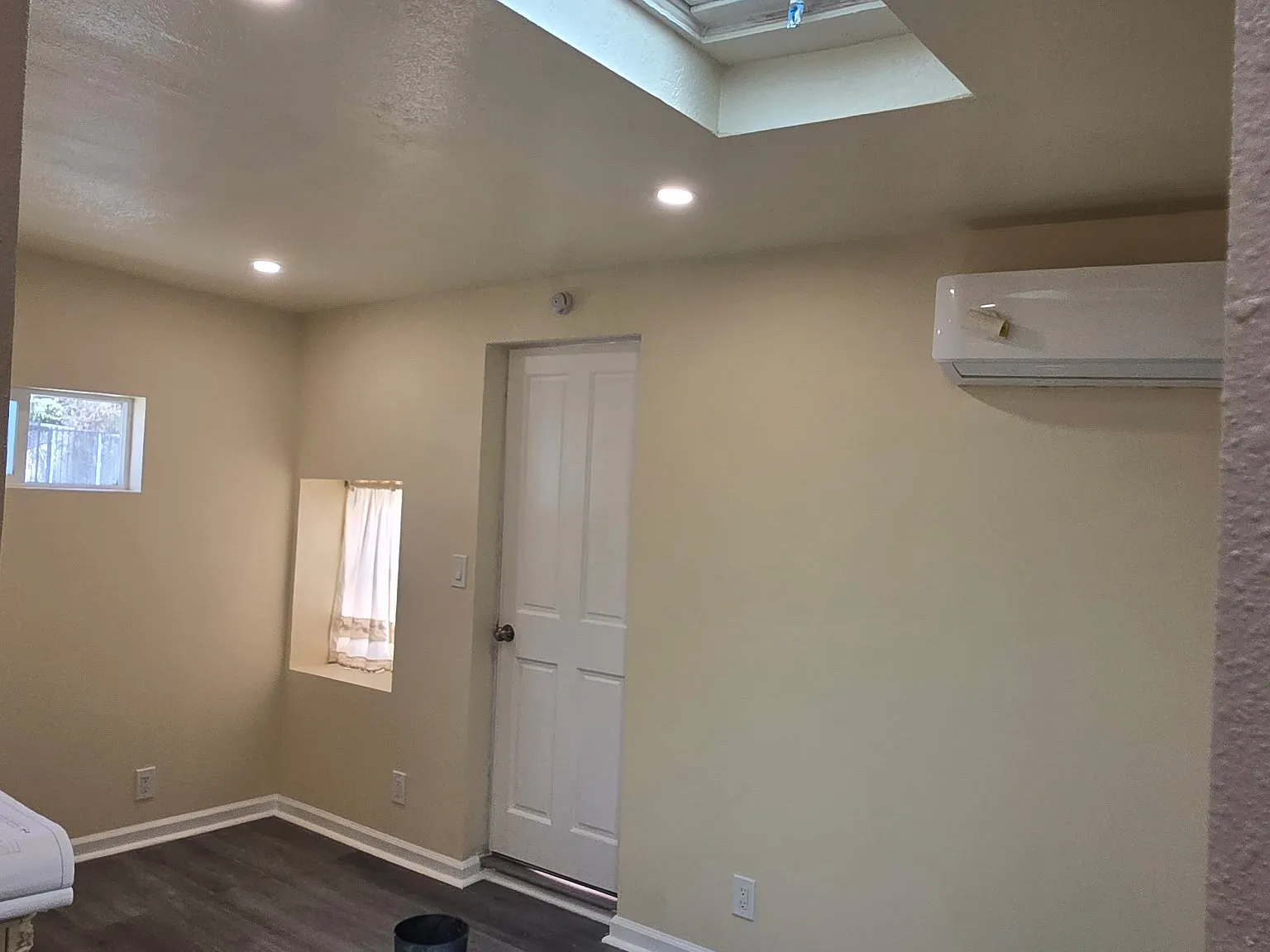 1 bed, 380 sqft, $2,200 — Photo 1