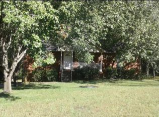 2302 Woodmont Dr, Springfield, TN 37172