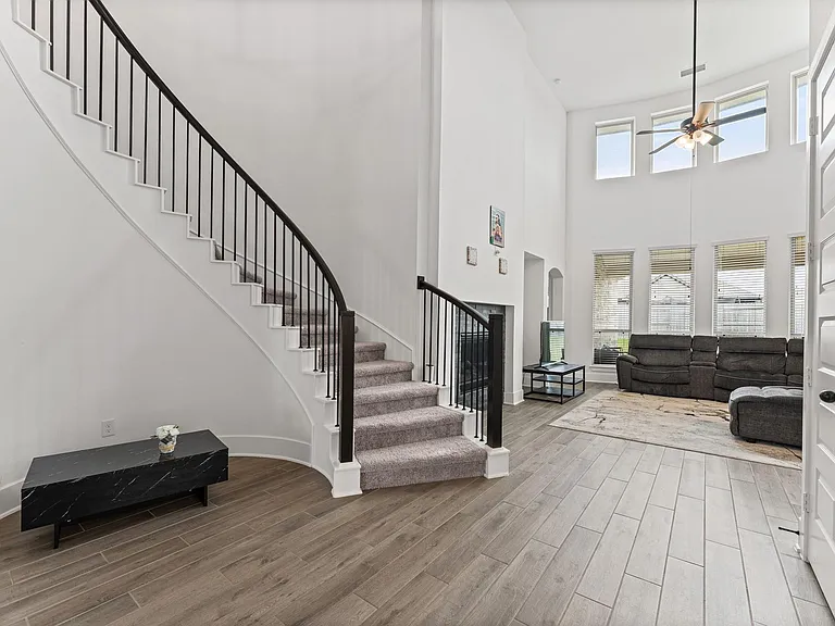 10427 Rigel Ridge Way — Photo 12