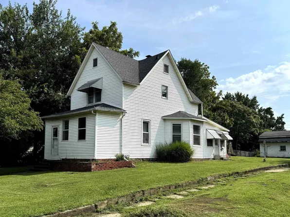 827 S 10th St, Havana, IL 62644