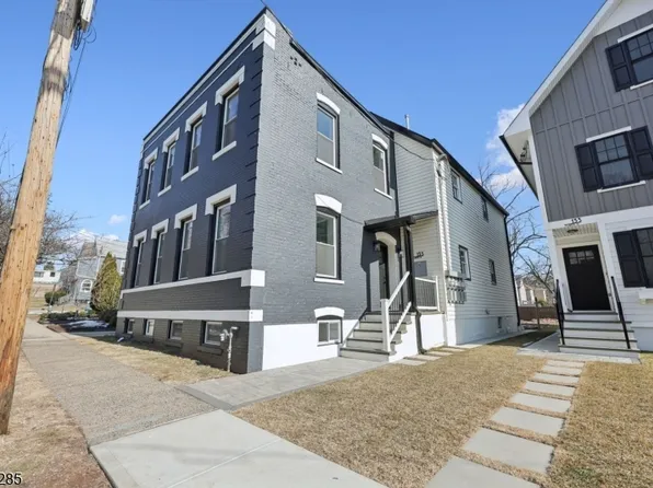 135 Forest St #1R, Montclair, NJ 07042
