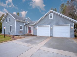 3714 Branch River Rd, Manitowoc, WI 54220