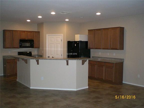 3rd image of 7581 Royal Crown Ct #0