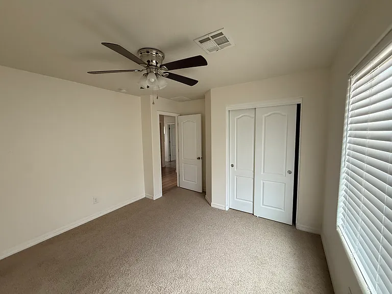 1821 Chisholm Trl NE — Photo 21