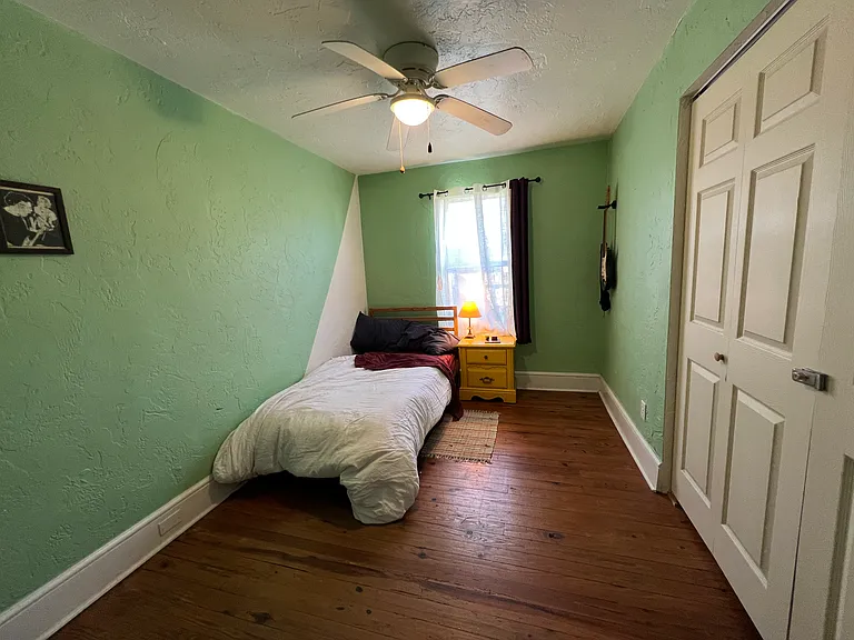 735 NW 7th St — Photo 27