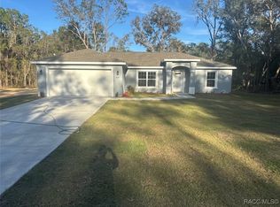 8937 N Cortlandt Dr, Citrus Springs, FL 34434