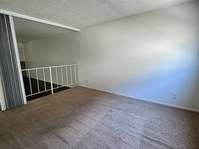 Sherman Oaks Country LLC — Photo 7