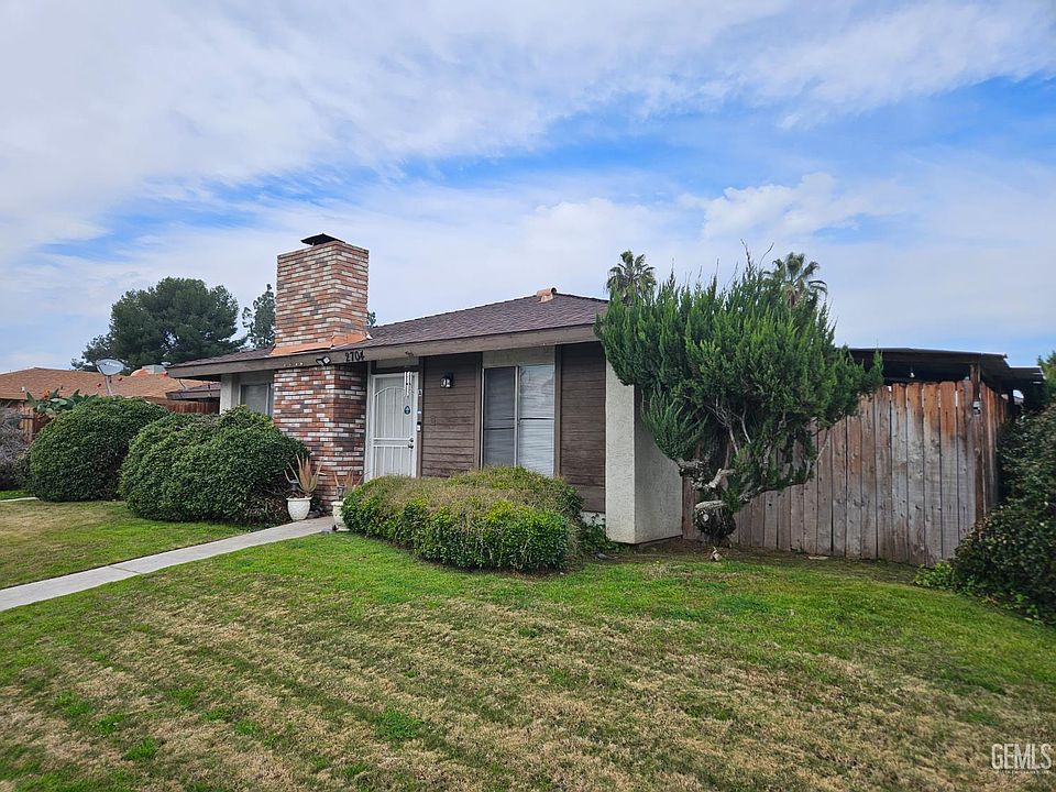 1st image of 2711 Hollyhock Ln
