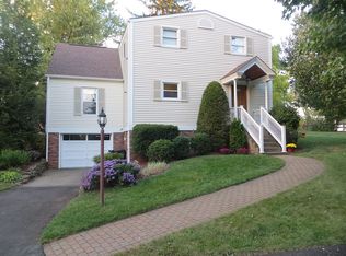 350 Sunset Rd, Pittsburgh, PA 15237