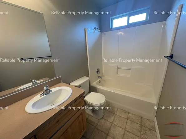 1213 N Cornerstone Dr, Idaho Falls, ID 83401