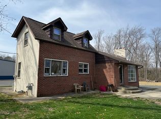 1165 N Tuckahoe Rd, Williamstown, NJ 08094