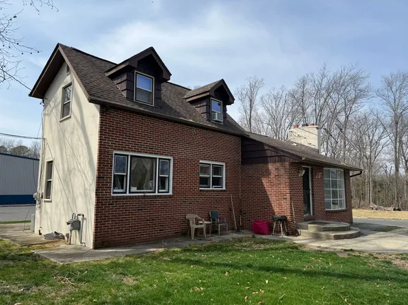 1165 N Tuckahoe Rd, Williamstown, NJ 08094