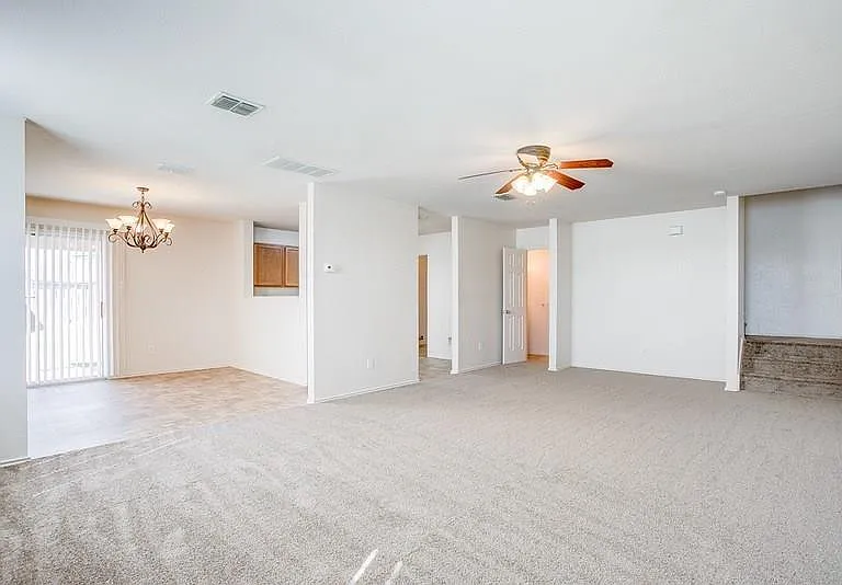 10540 Flagstaff Run — Photo 5