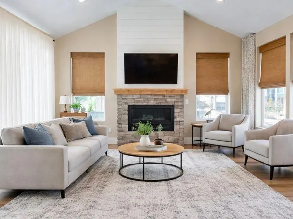 7047 W Swansea Dr, South Jordan, UT 84009