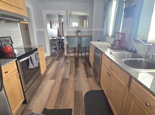 521 Perry St #1, Saint Charles, MO 63301