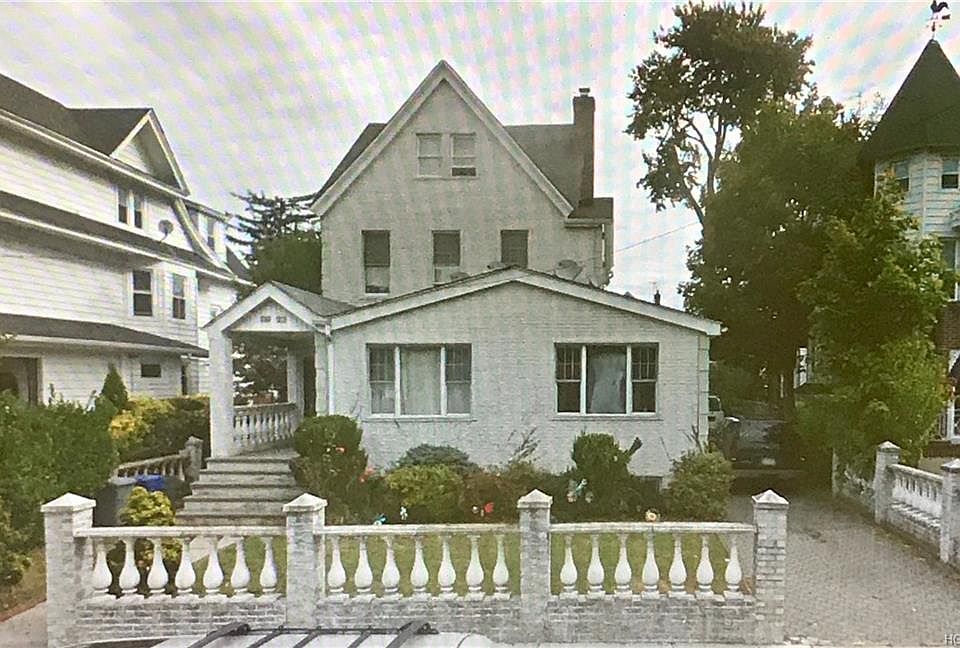 1st image of 8923 Lefferts Blvd