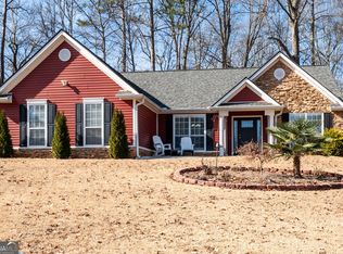 9 Glory Ln, Powder Springs, GA 30127