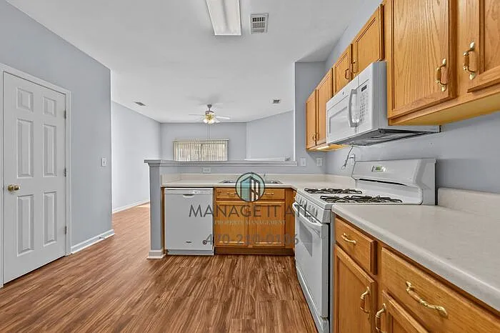 3249 Hidden Cove Cir NW — Photo 11
