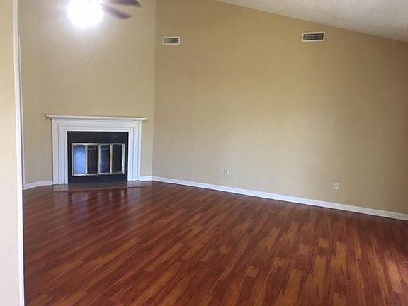 2nd image of 9001 Highbridge Dr