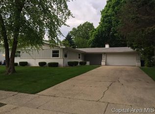 2217 Fairway Dr, Springfield, IL 62704