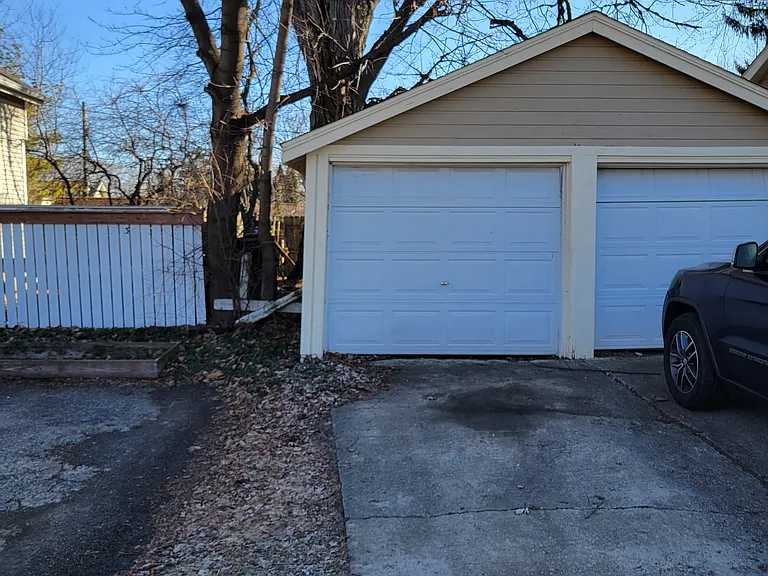 518 Pearl Ave — Photo 12