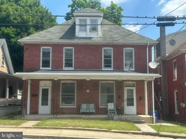 23 & 25 N Queen St, Shippensburg, PA 17257