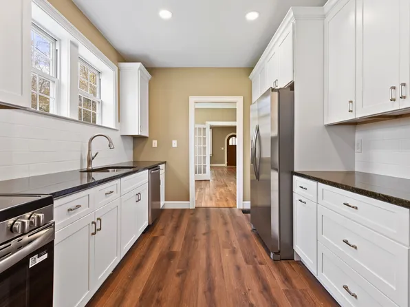 1008A Fitzpatrick Ave, Opelika, AL 36801