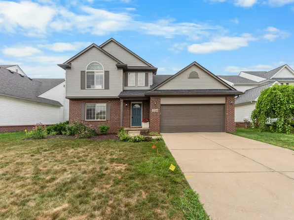 7734 Greene Farm Dr, Ypsilanti, MI 48197
