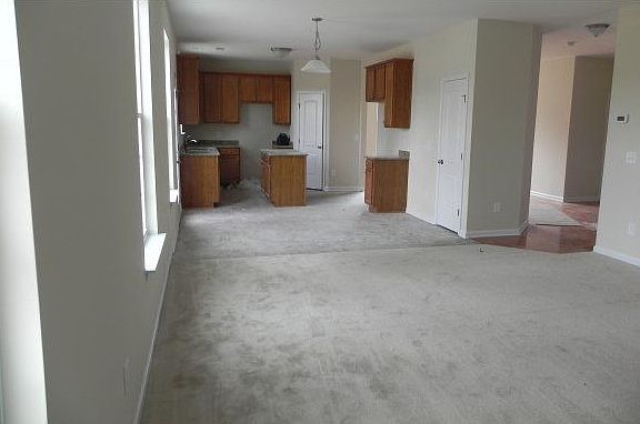 2nd image of 4101 Collonade Ct Lot 70