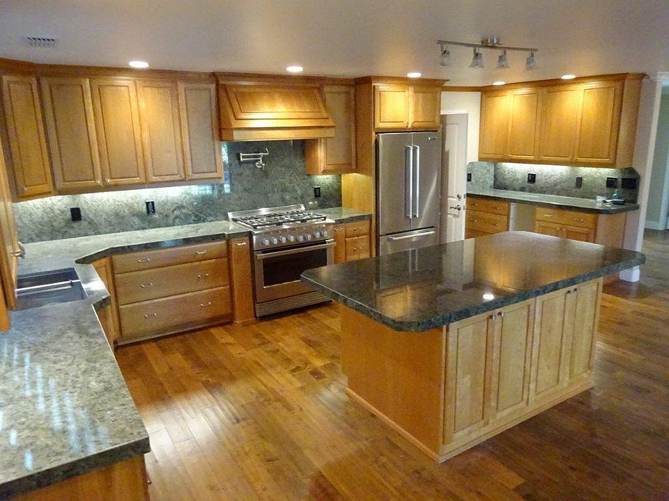 1st image of 7000 Yarrow Way