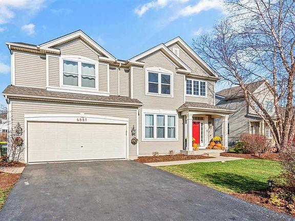 2nd image of 4881 Highwood Ln