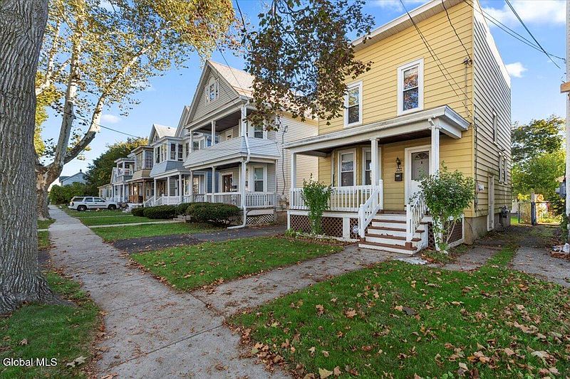 3rd image of 15 Alden Avenue