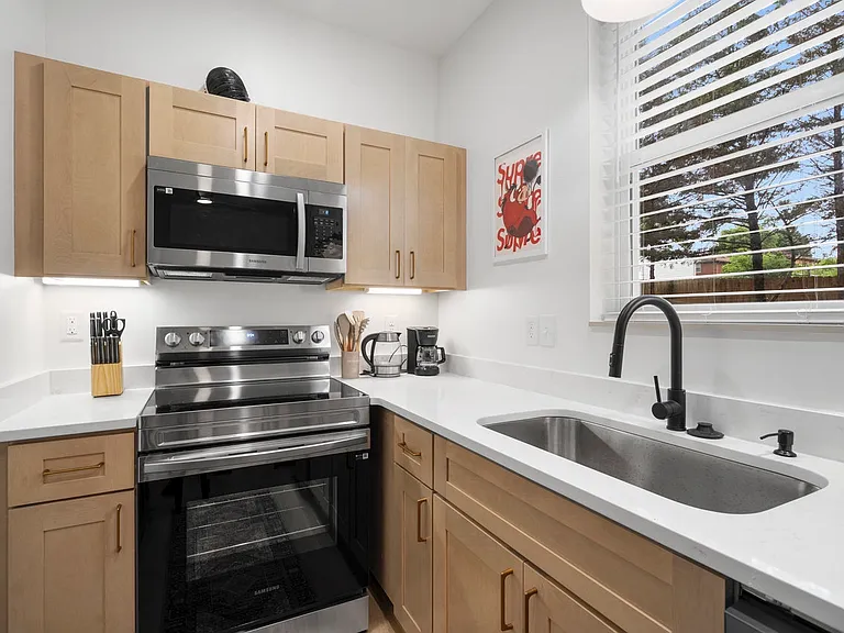 530 Continental Dr #A — Photo 7