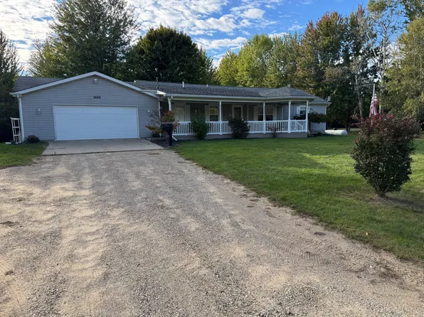 5660 N Lewis Rd, Coleman, MI 48618