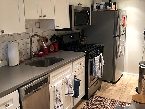 5th image of 870 N 28th St APT 109