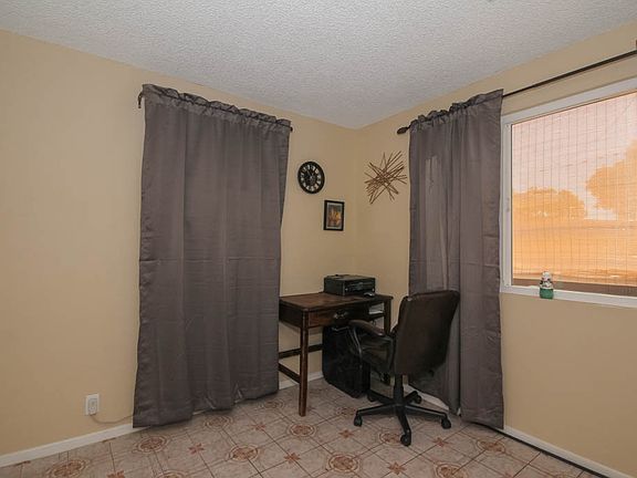 4th image of 10404 Townley Dr