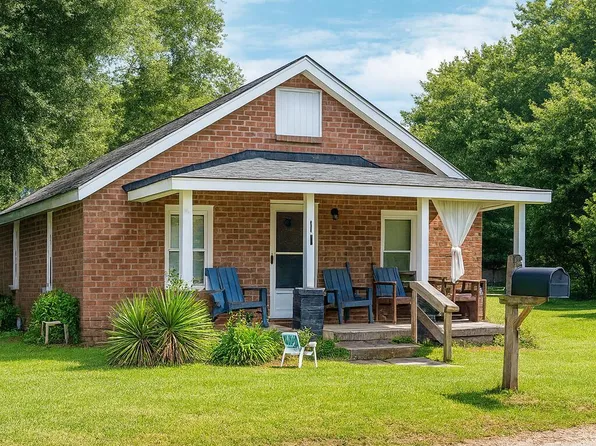 1300 Railroad St, Henderson, NC 27536