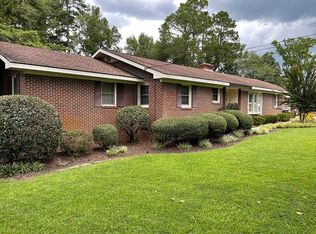 1812 Knox St, Dublin, GA 31021